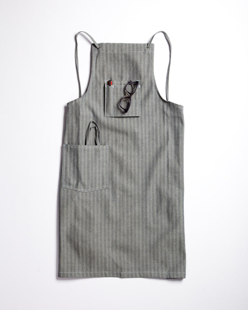 Universal Apron Eyelet Herringbone
