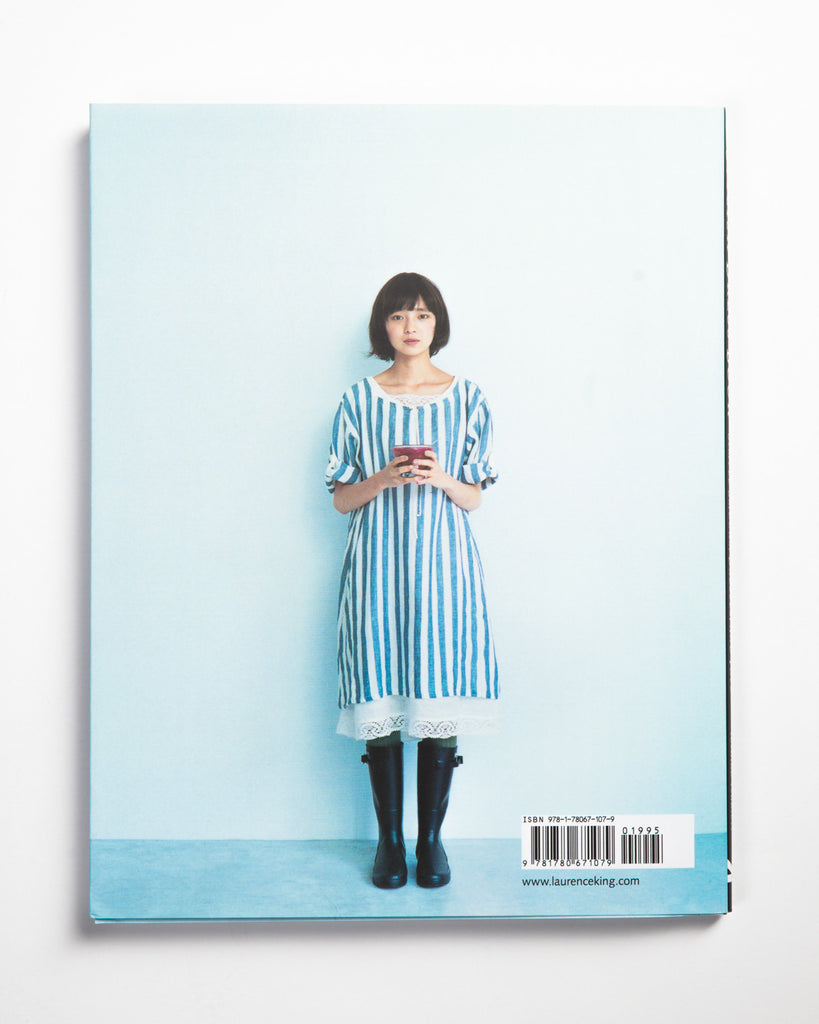 Stylish Dress Book: Simple Smocks, Dresses and Tops