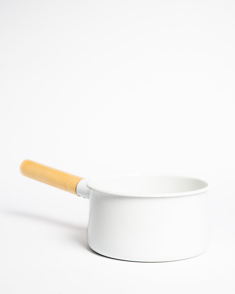 Kaico Enamel Pan w/ Handle