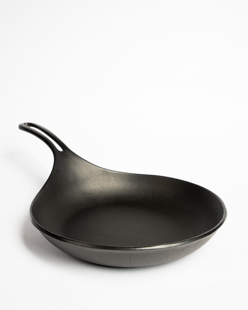 Iwachu Cast Iron Omelette Pan – Hand-Eye Supply